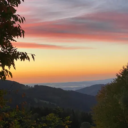 Dein Himmelreich - Ruheoase Im Almenland Auf 1000m Ueber'm Alltag Kloster